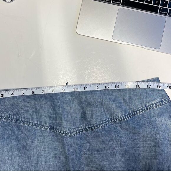 Standards and Practices Alexa Light Wash Indigo Tencel Drawstring Hem Skirt NWT - Picture 7 of 8